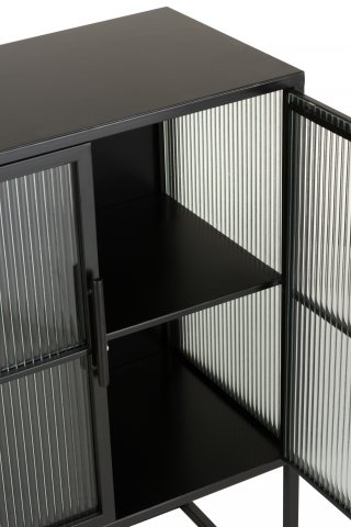 Armoire 4 portes en verre DOZA en métal noir et verre.